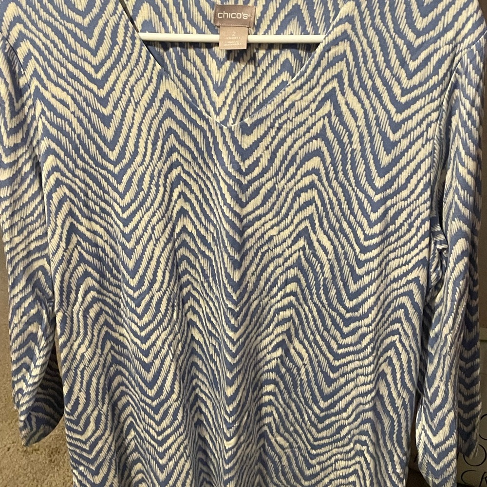 Nice Top- Great Condition
